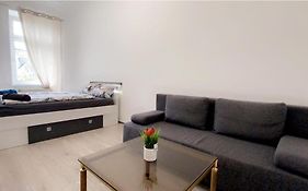 Premier Quad Room Wh