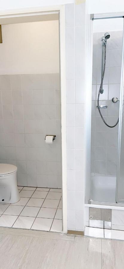 Premier Quad Room Wh Vienna Esterno foto